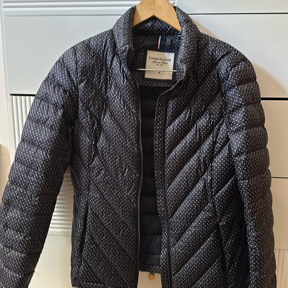 Tommy coat. Lightweight puffer coat.